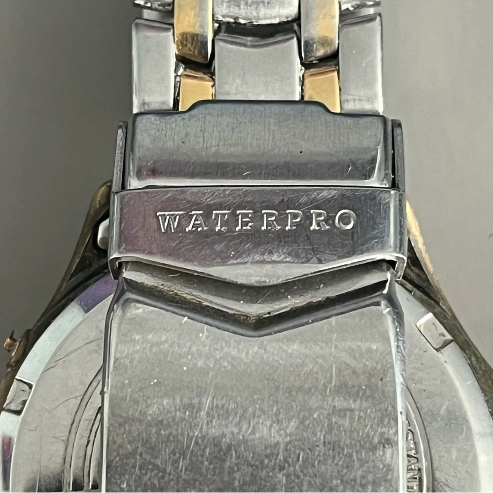 Guess Waterpro Vintage Men's Watch